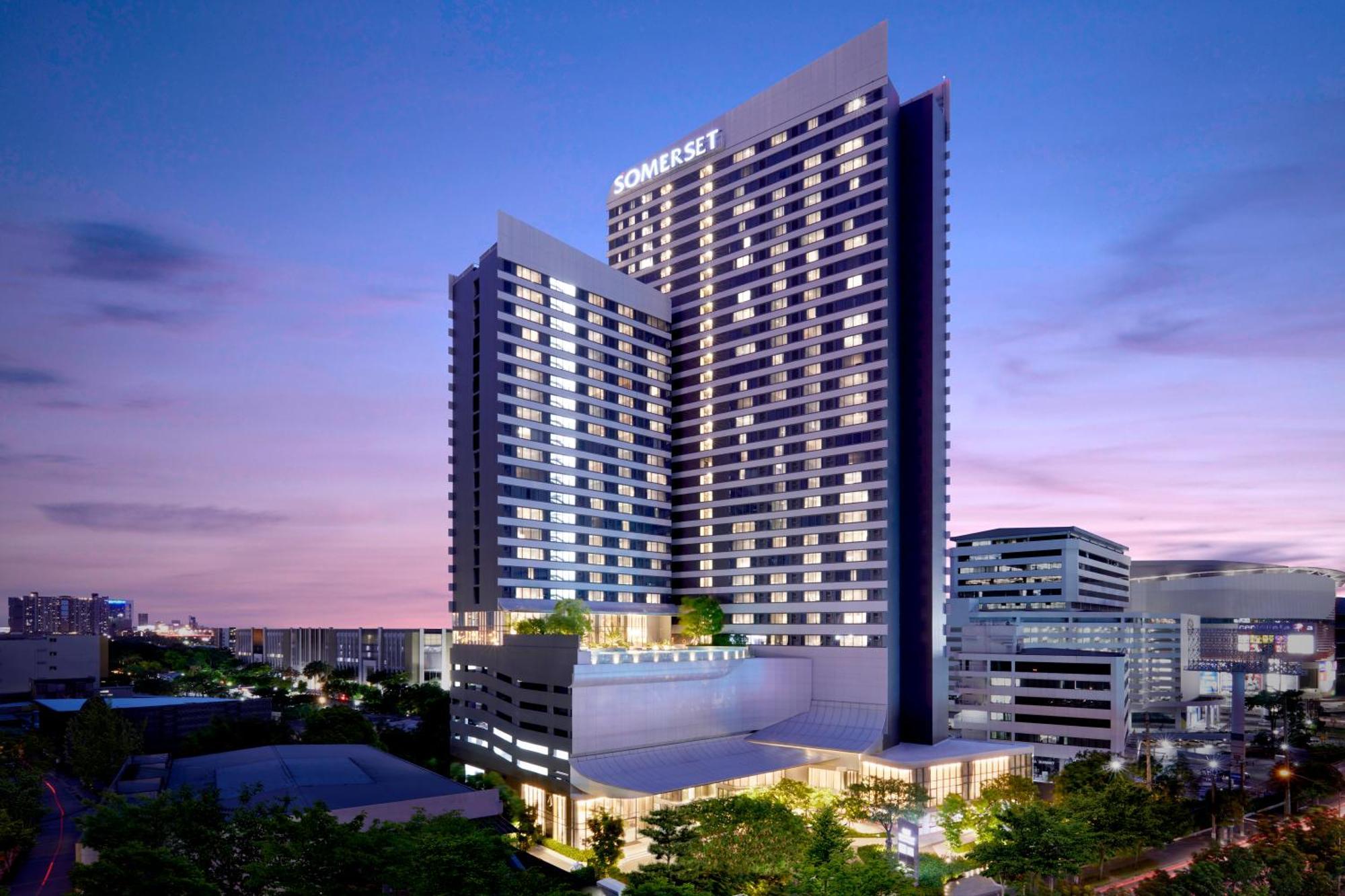 Somerset Rama 9 Bangkok Exterior photo Somerset by Fraser